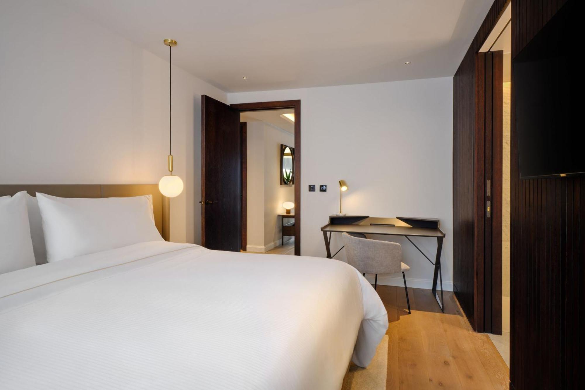 The Westin London City エクステリア 写真 A room at the hotel