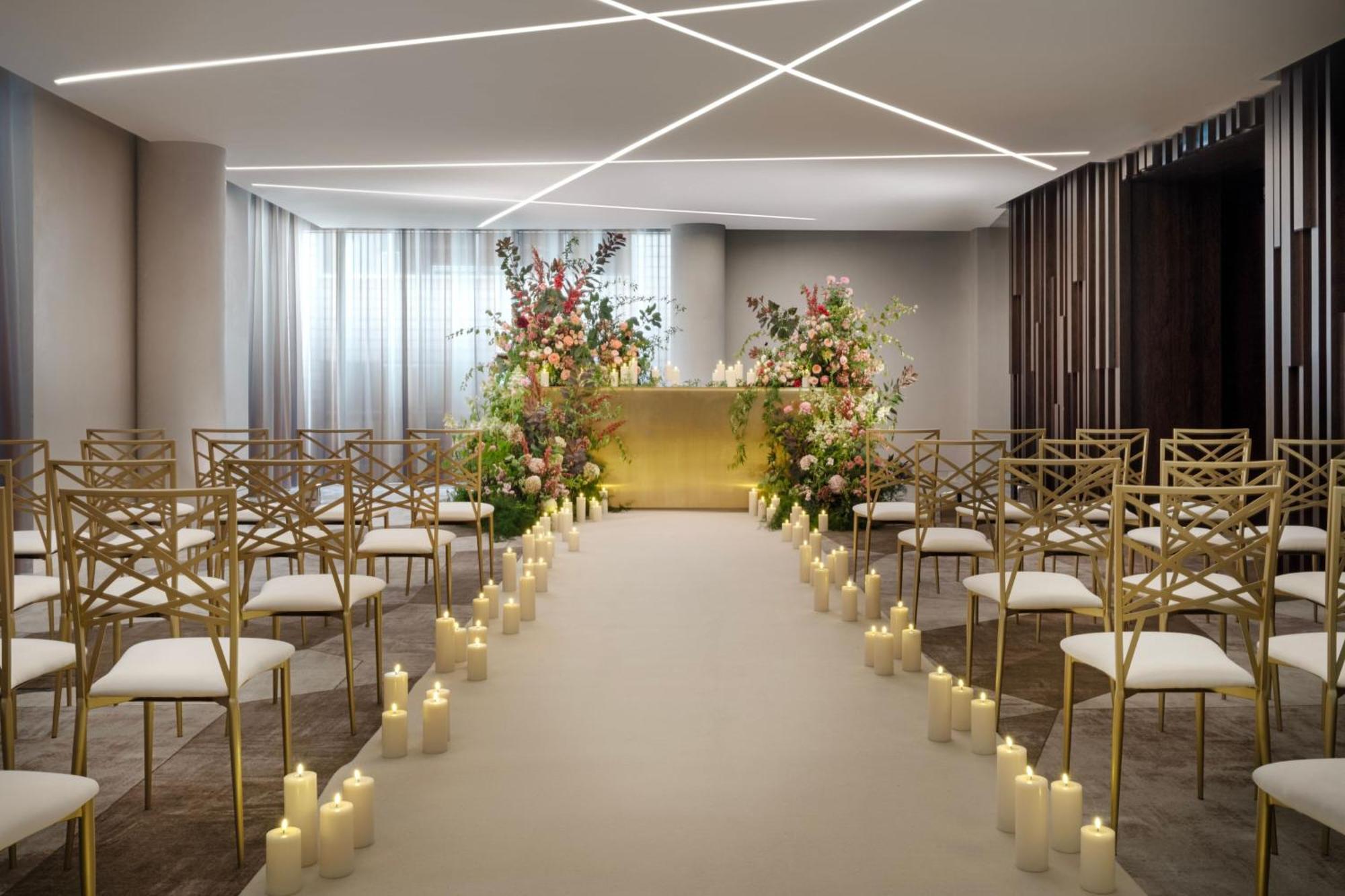 The Westin London City エクステリア 写真 The Chapel